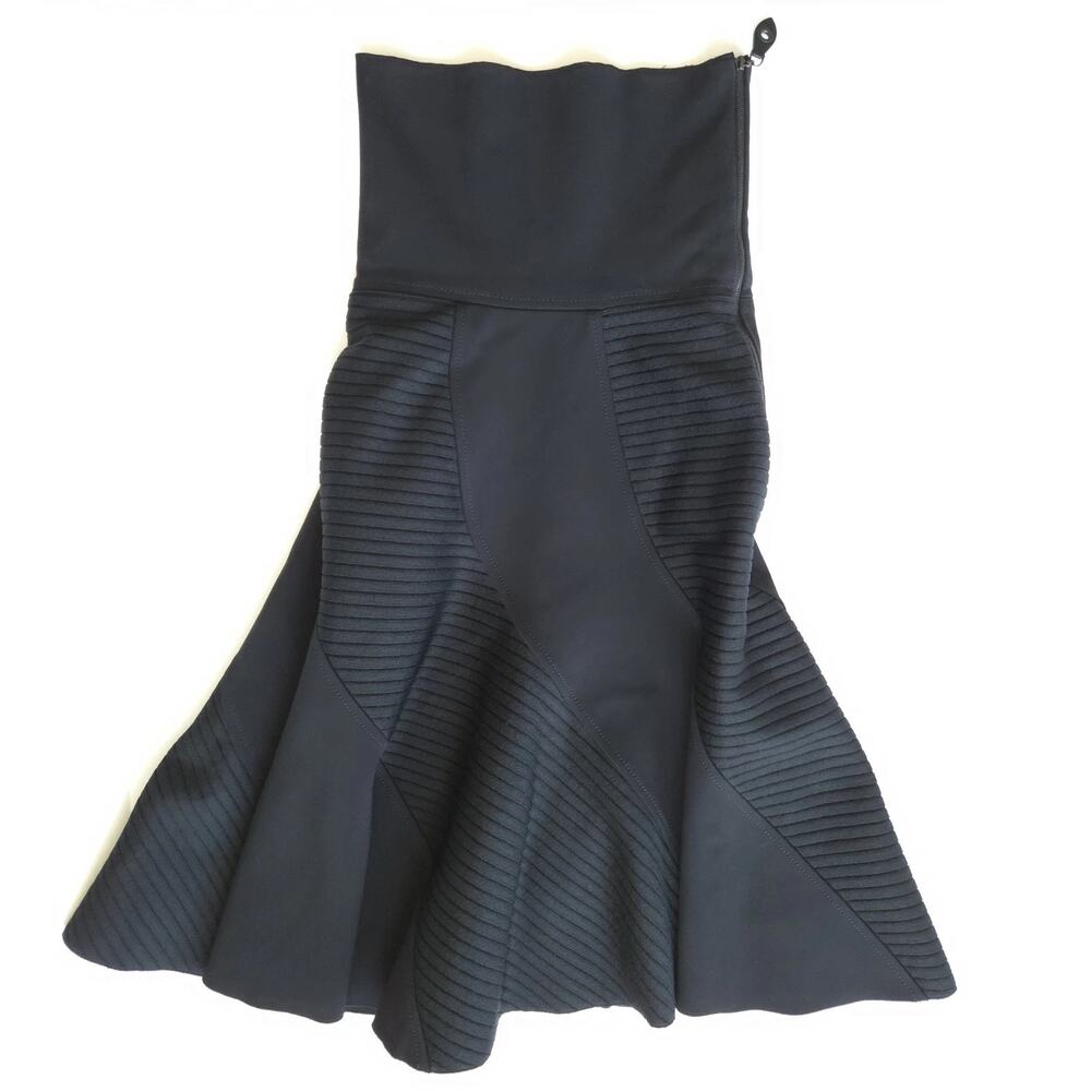 Louis Vuitton Black Ribbed Knit Spiral Paneled Skirt, EU 36 (Small)